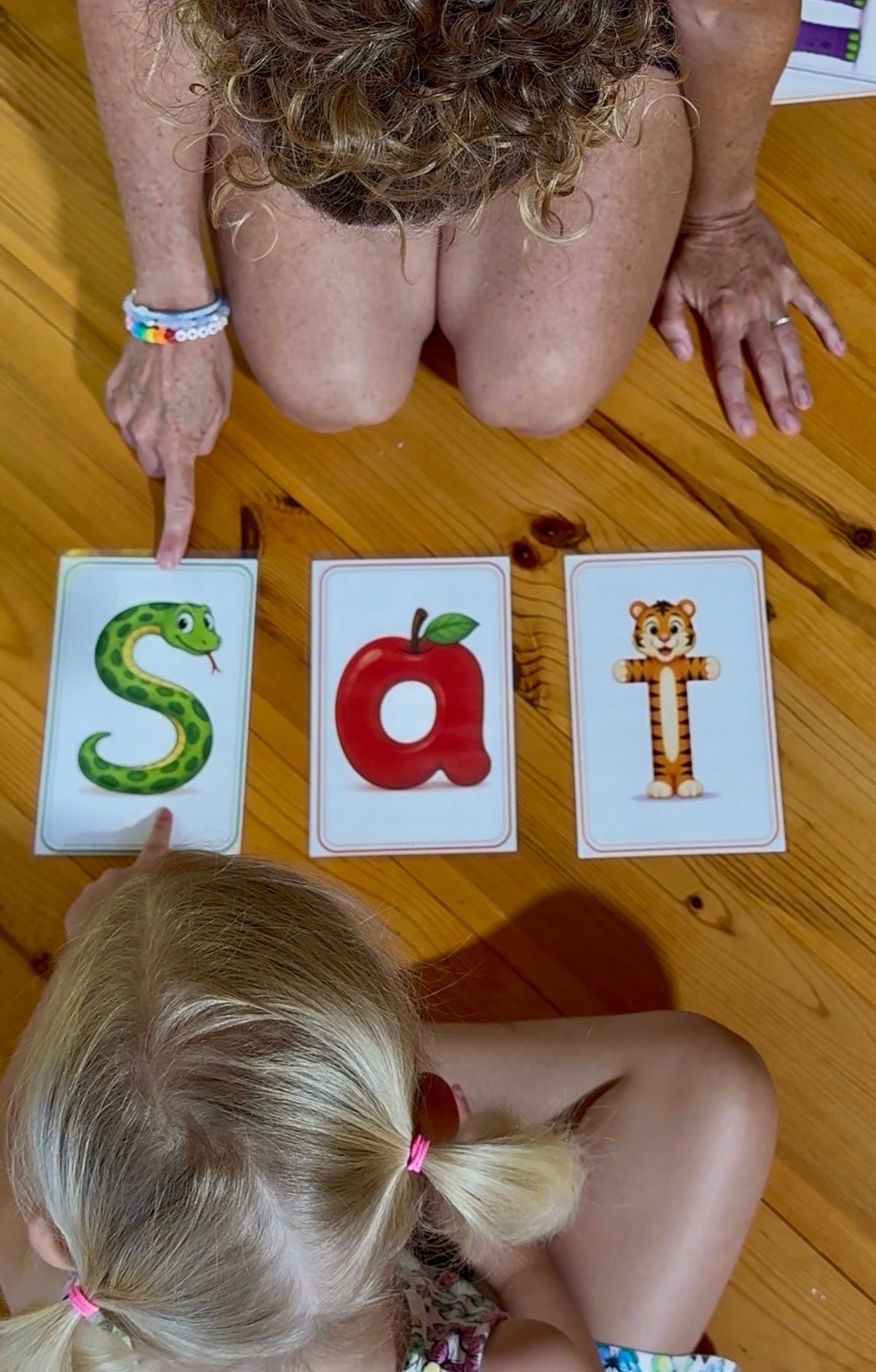 ABC Flash Cards and Learning Videos- Embedded Mnemonics